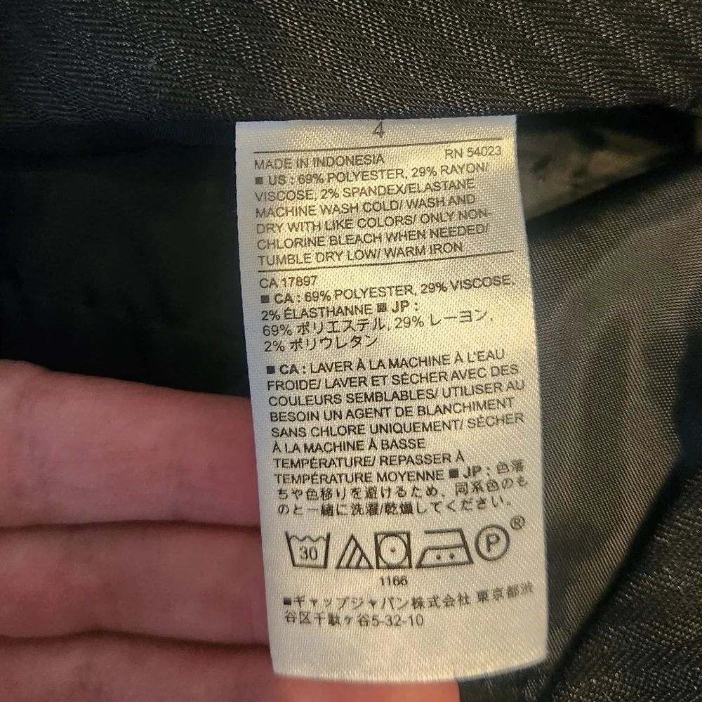 Banana Republic Ryan Curvy Fit Dress Pants, black, size 4 - Picture 3 of 10